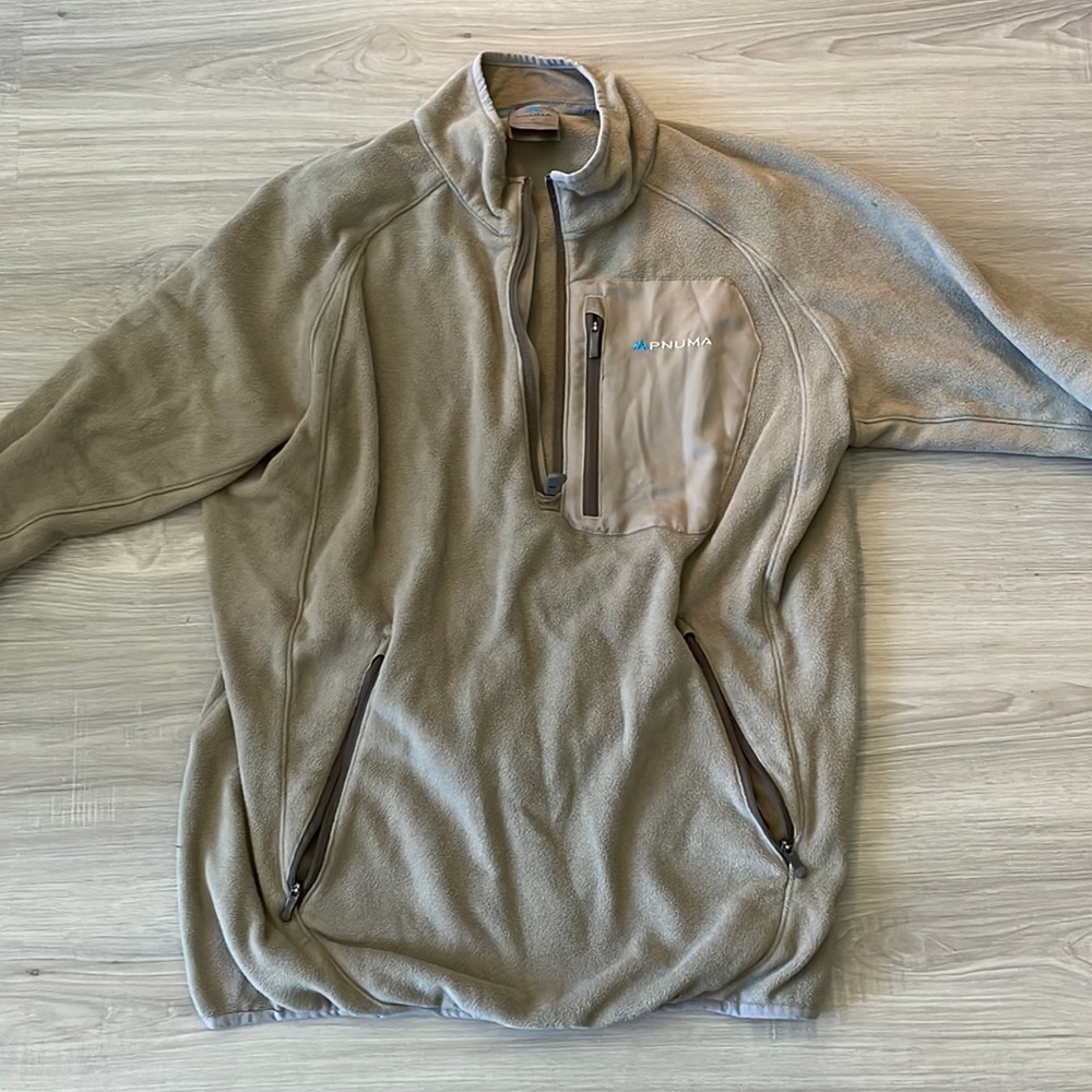 Pnuma pullover